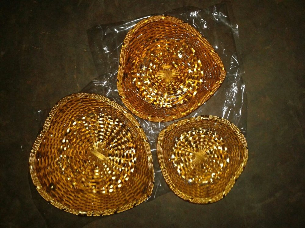 Metal Gift Hamper Basket, Capacity: 500 Grm