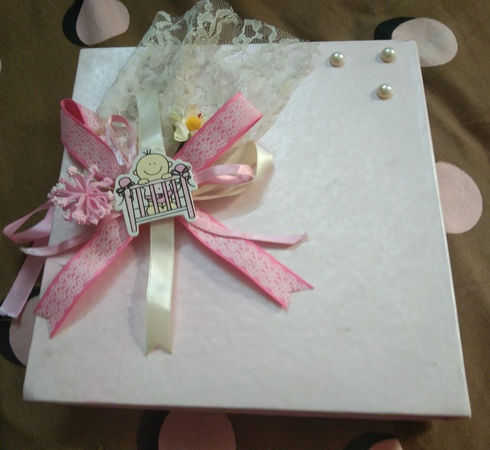 Cardboard Birthday Return Gifts, Box Capacity: 16 pcs of Chocolates