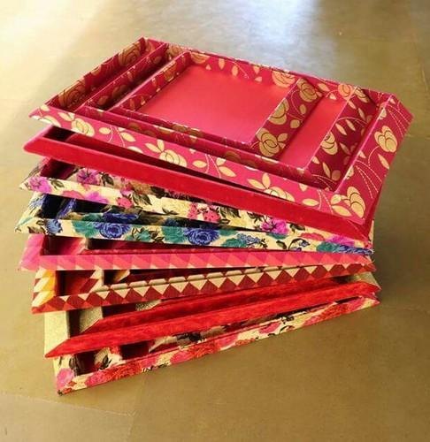 Red Saree Packing Tray