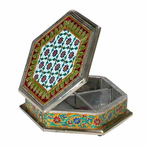 Morden Plastic Traditional Dry Fruit Box