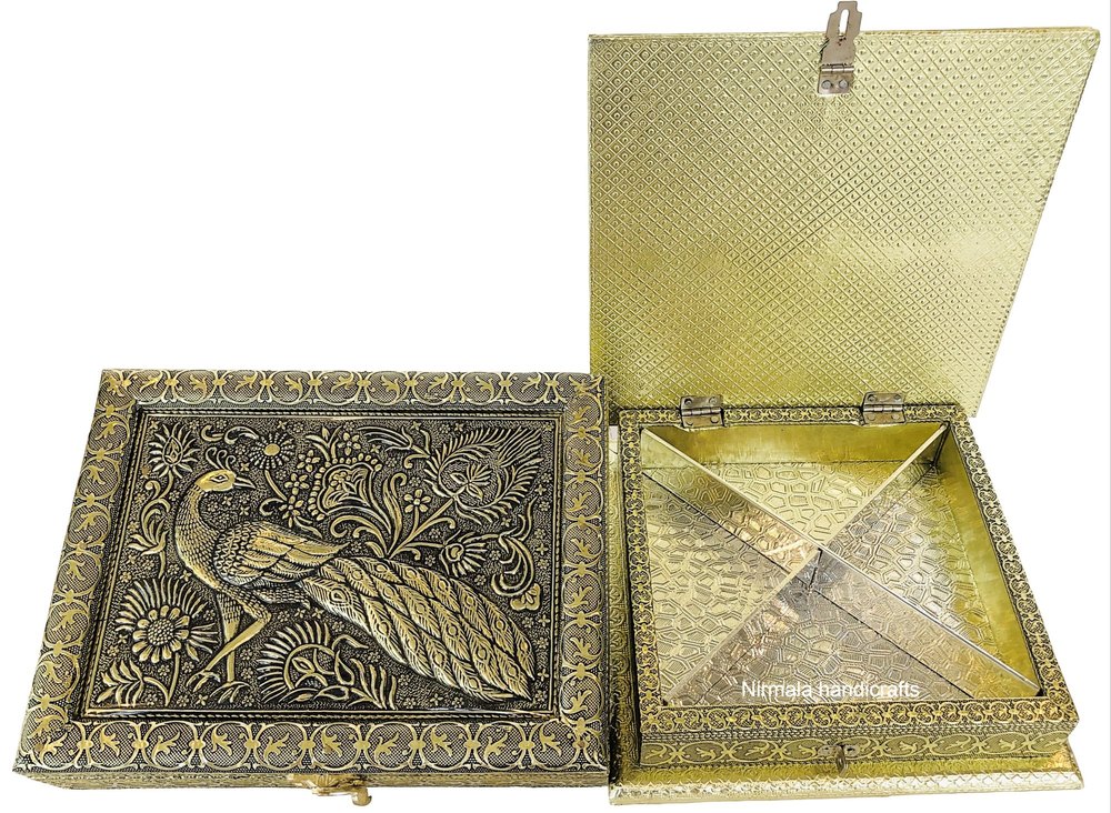 New Golden Nirmala Handicrafts Exporter Of India Wooden Meenakari Dry Fruit Box, For Decoration