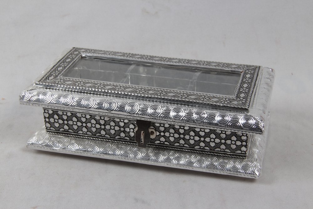 METAL Silver Oxidized Dry Fruit Box, Box Capacity (In gms): 250 gms