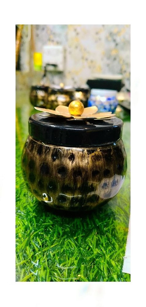 Metal Small Metal Dry Fruit Container, Box Capacity (in Gms): 250 Gms