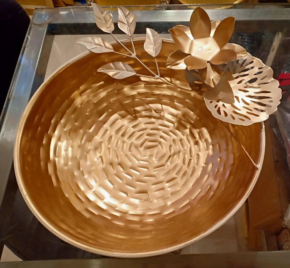 Metal Base Golden Decorative Diwali Platters