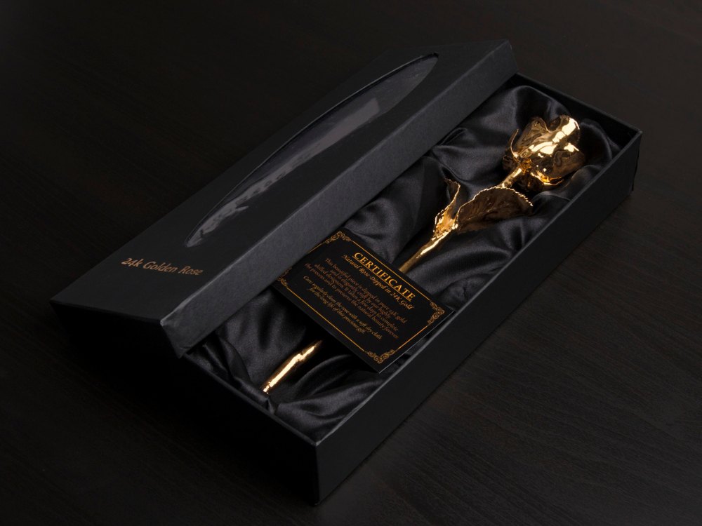 ROYAL 24k Gold Dipped Rose Gift, Size: 11