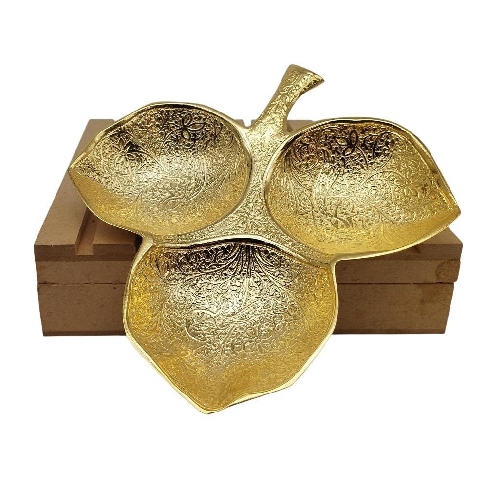 24 Carat Gold Plated Brass Leaf Platter, Size: 7 X 6 Inches, Packaging Type: Box