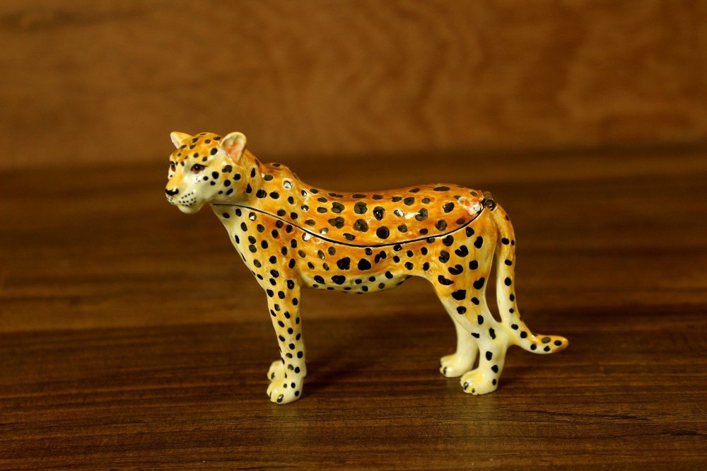 Animan yellow and black Brass Panthera Trinket Box, For Interior Decor