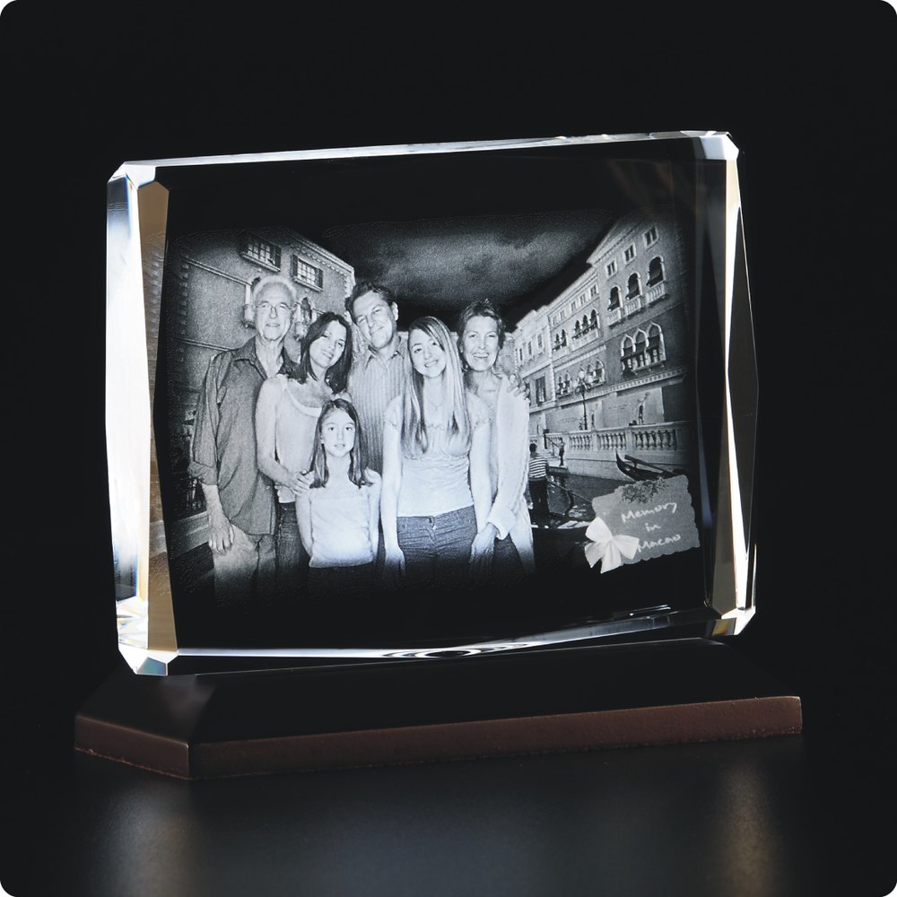 Presto 3D-1153E Custom Laser Engraved Crystal