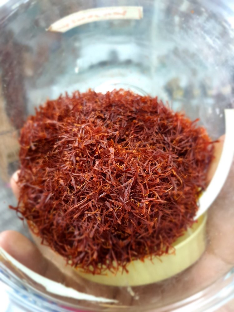RAJCO Natural Saffron, Packaging Size: 25Ggms, Packaging Type: Plastic Box