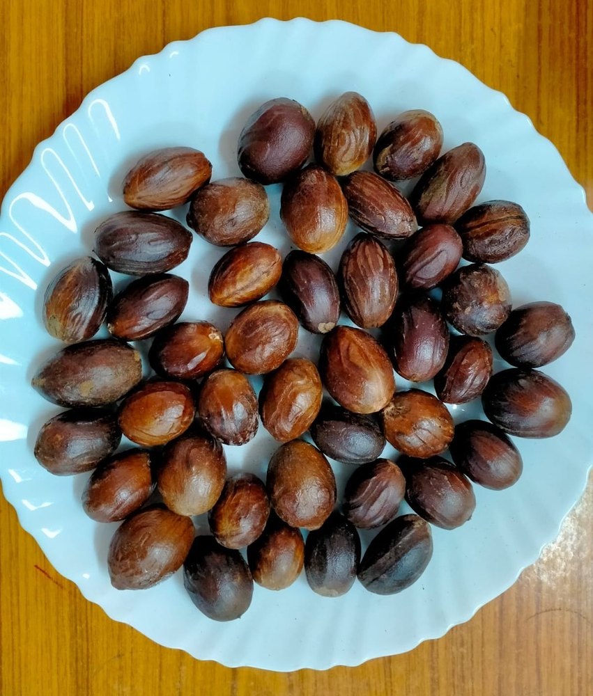 Whole Spices Nutmeg, Packaging Type: Loose