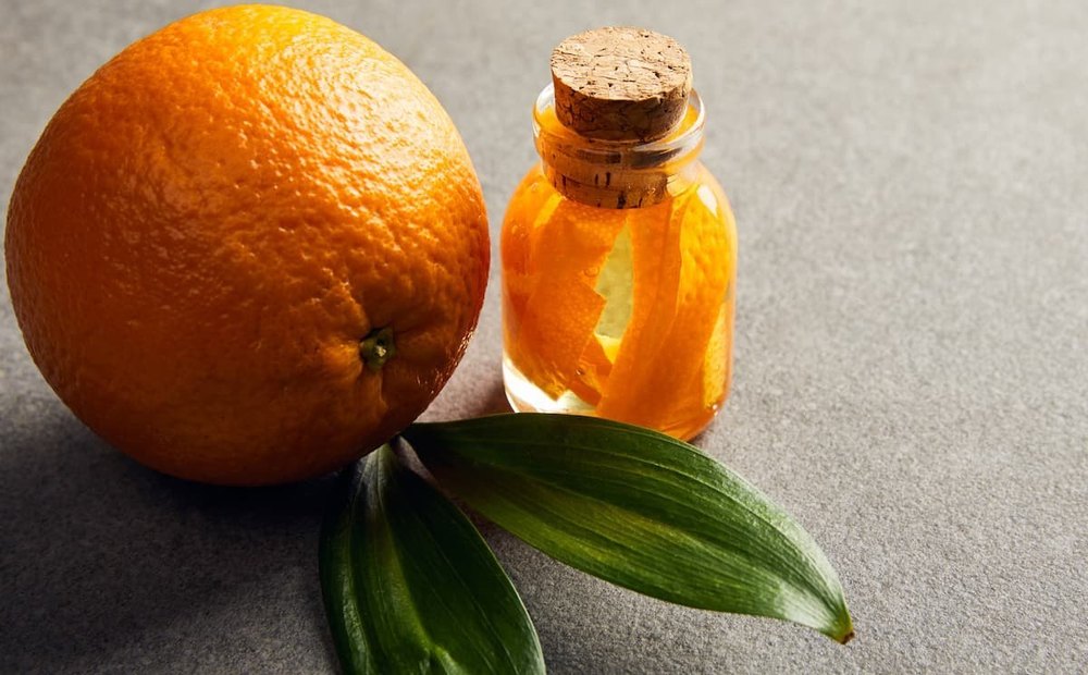vivaan Orange fruit liquid Extract, 35 Kg