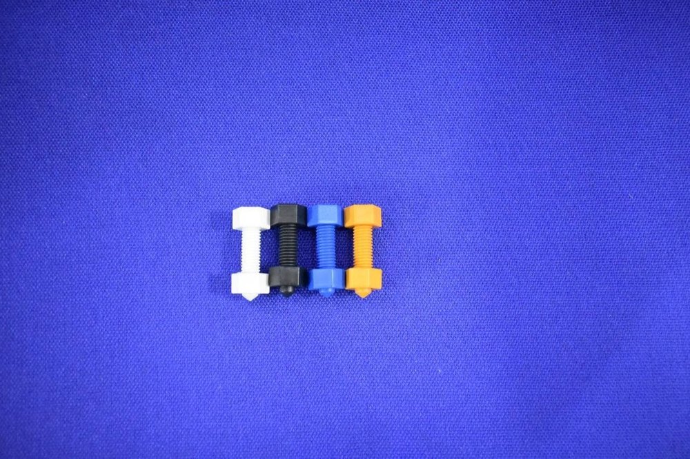 Plastic, Nut & Bolt Water Tank Lid Accessories