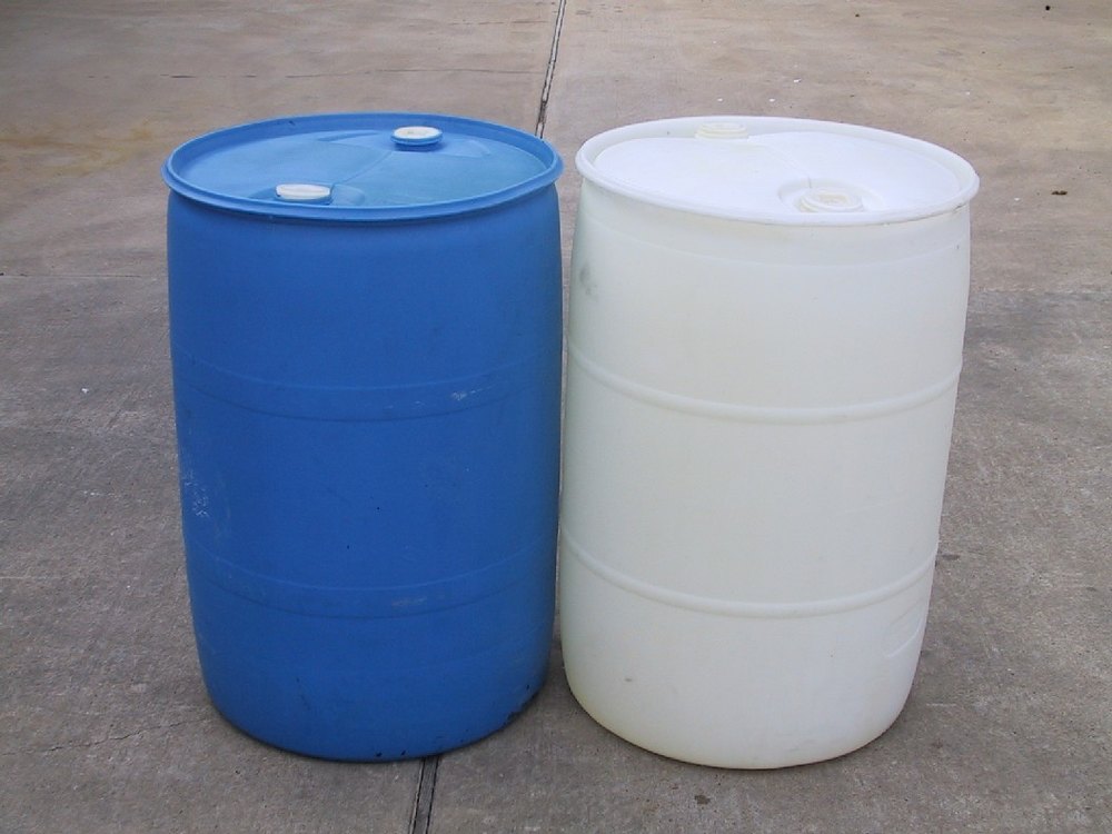 Liquid Cylindrical 200 Liter Plastic Drum Containers, Capacity: 200-250 litres, Packaging Type: Loose