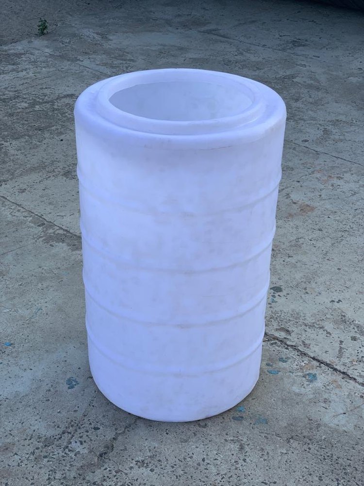 Cylindrical Plastic Water Drum, Capacity: 100 Litres