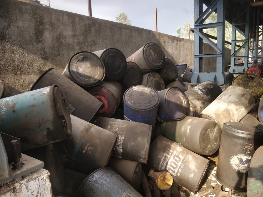 PVC Oil Used Plastic Drums, Capacity: 200 to 250 Litres