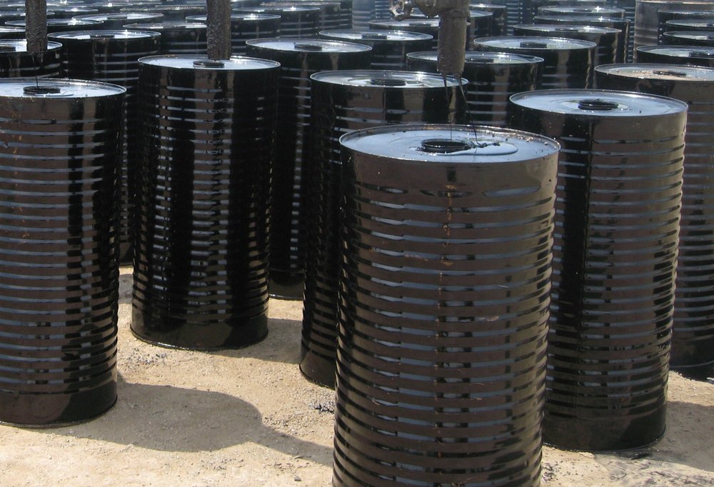 Mild Steel Narrow Mouth Drums, Capacity: 50-100 litres, Packaging Type: Container