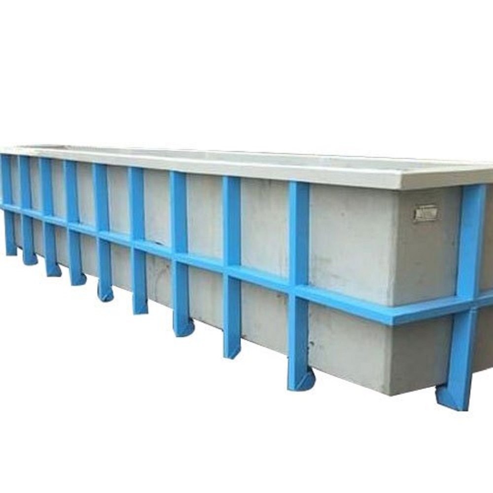 PP Rectangular Tank, Storage Capacity: 5000 L