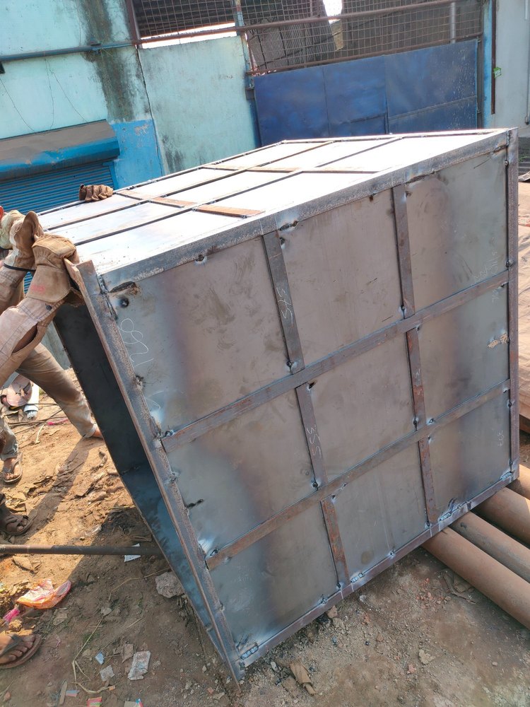 Metal Water Tank