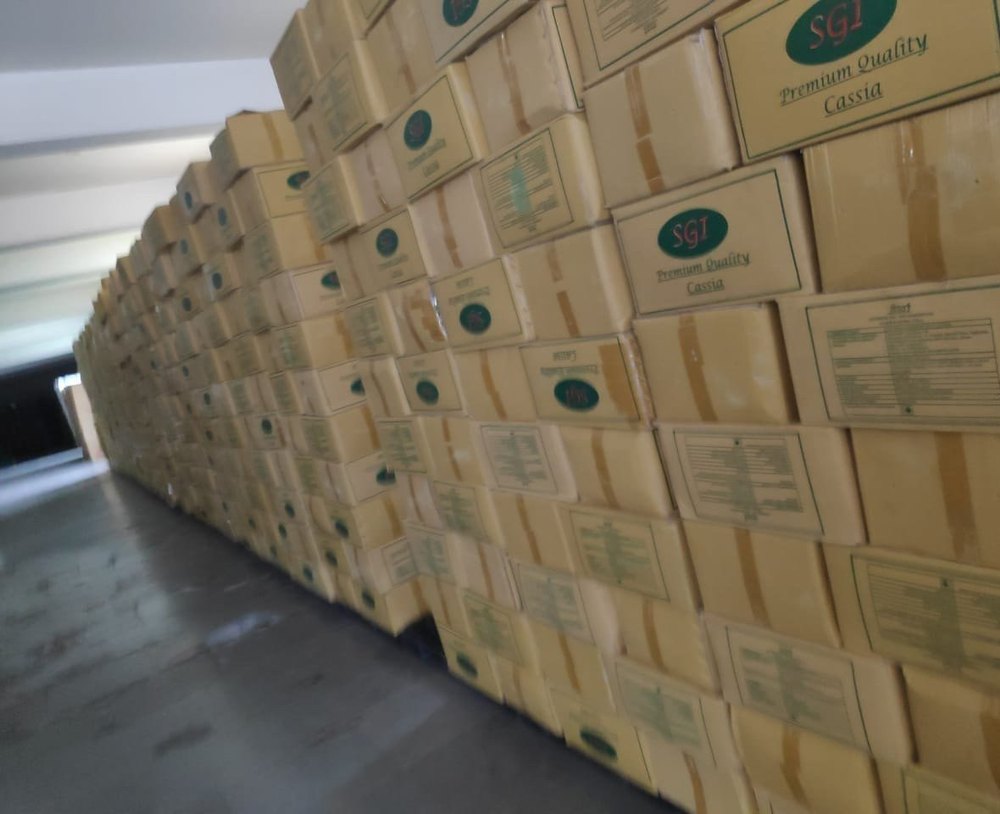 Split Cassia, Packaging Size: 10 Kgs