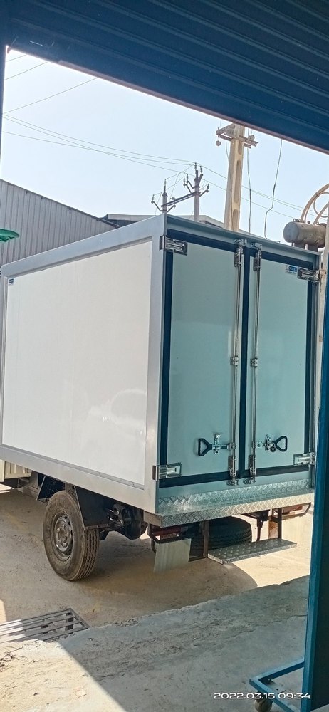 gipp 9 feet Insulated Refrigerated Containers