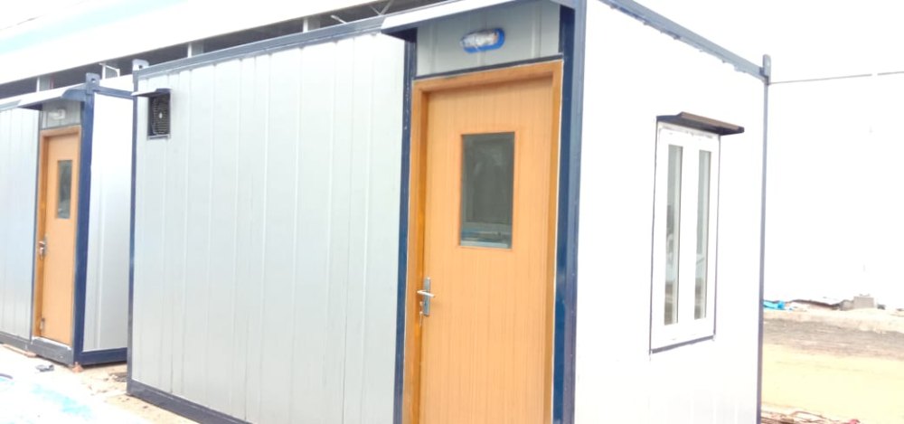 Stainless Steel PUF Panel Container, For Office, Capacity: 10-20 ton