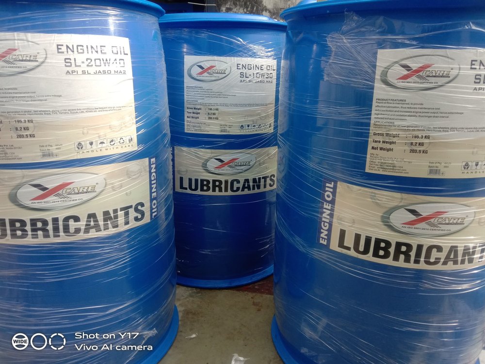 Blue Lubricants Engine oil 210 drum pkg grade sl, For Commercial, Capacity: 200-250 litres