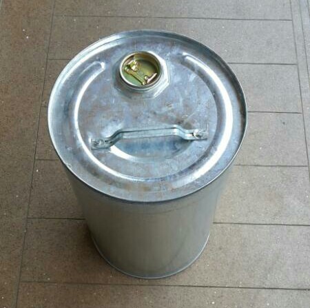 Natural/Metallic G.I Round Drum 25 litre, Capacity: 0-50 litres