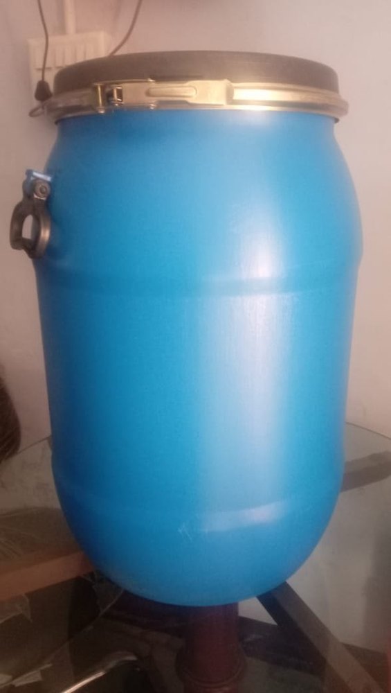 Blue HDPE 75 LTRFULL OPEN DRUM, Capacity: 50-100 litres, Packaging Type: Powder And Paste
