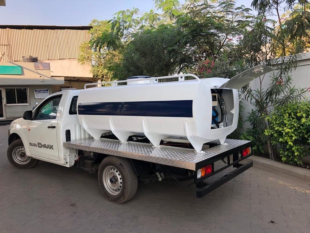 MS 1.6KL tank on Isuzu D Max, Storage Capacity: 1600