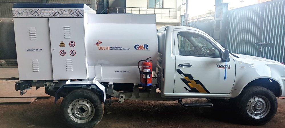 Mobile Fuel Bowser Tanker with Dispensing Unit