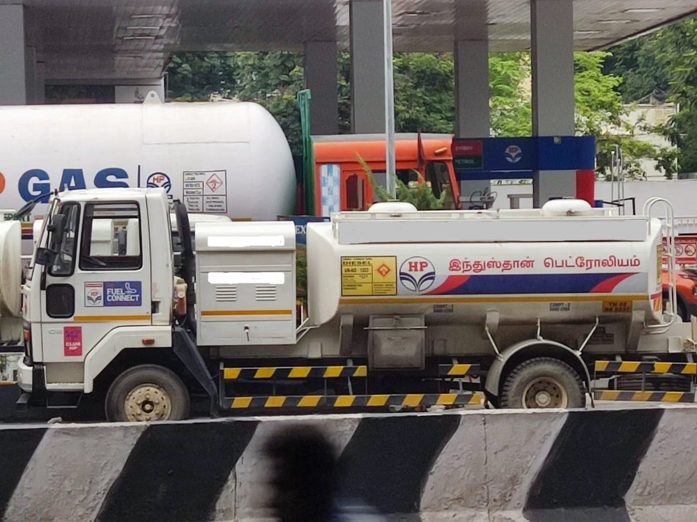FLITS TANK 6KL Petroleum Tanker