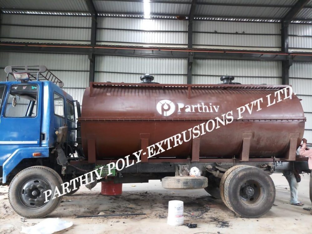 HDPE Spiral Chemicals Transportation Tanker, Capacity: Up To 25 kl