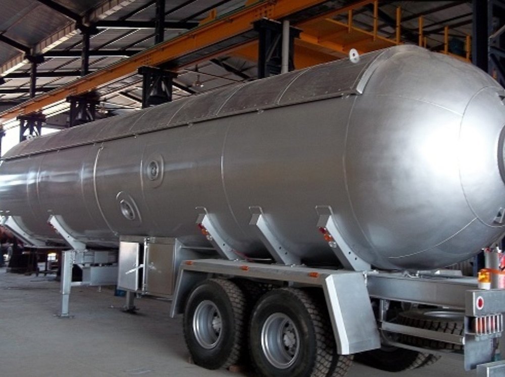 Water Free LPG Transport Tank, For Industrial