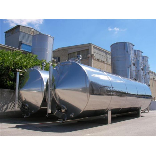 Silver Chemicals Stainless Steel Storage Tank, Capacity: 5000-10000 L, For Chemical Container