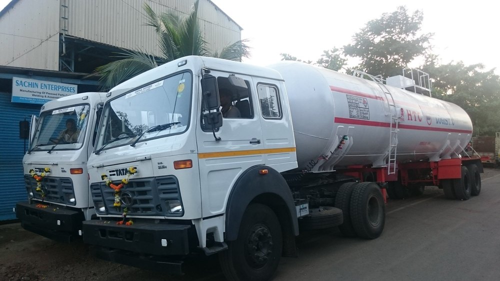 Propylene Road Tanker, For Gas Transportation, Capacity: 350000 Litre