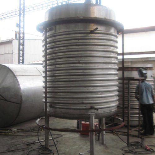 Maruti Machines Ss Sugar Syrup Tank With Hot Water Spiral, Capacity: 500-1000 L