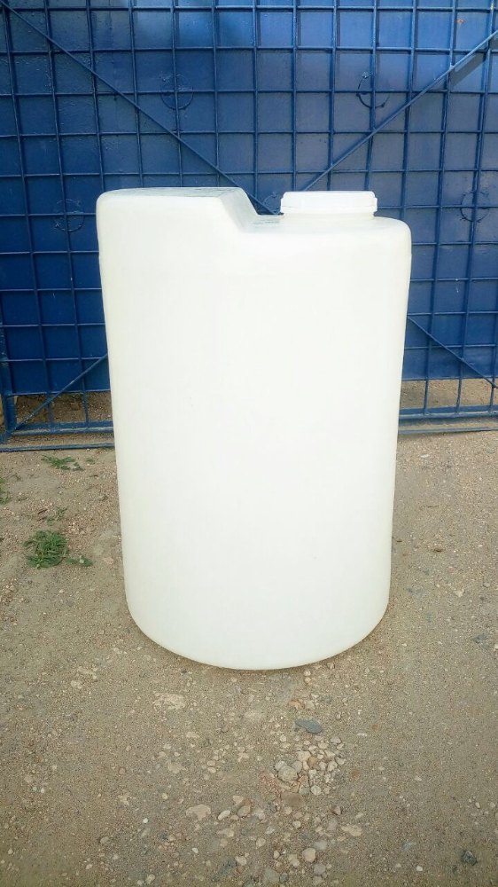 Chemicals/Oils LDPE Chemical Dosing Tanks, Storage Capacity: 125 L