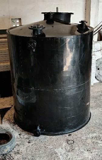 Black HDPE Chemical Storage Tank