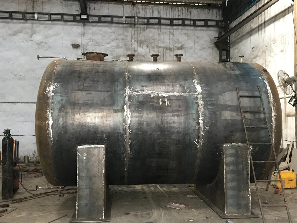 HORIZONTAL STORAGE TANK, For Industrial, Capacity: 50-50000 LITER