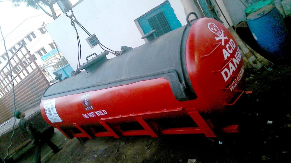 Mild Steel HCL Acid Tanker, Capacity: 10000L