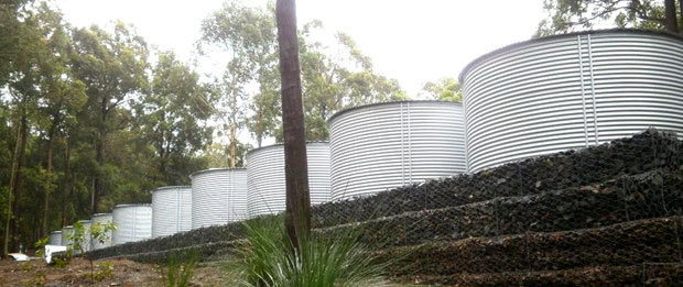 Chemicals/Oils Zincalume Large Capacity Water Storage Tank, Capacity(Litre): 10000 Litres To 25000 Litres