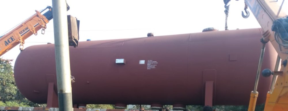 Carbon Steel Storage Tanks, Capacity: 5000-10000 L