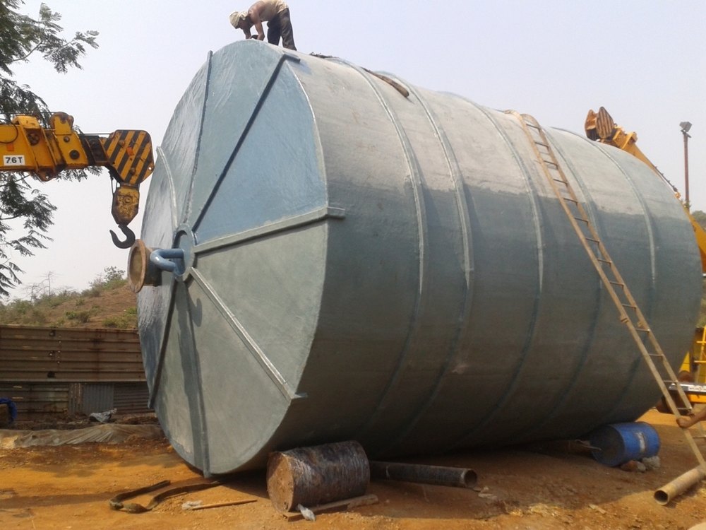 Cylinderical FRP Industrial Tanks, Capacity: 10000 L