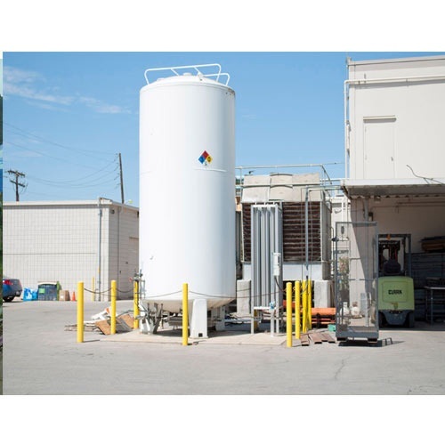 SS And MS White And Blue Nitrogen Gas Storage Tank