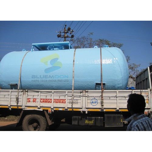 Bluemoon Rectangular FRP Lining Tank, For Industrial, Storage Capacity: 1000-5000L