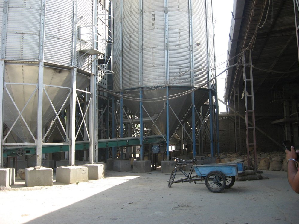 Zincalume Bolted Corrugated Grain Storage Silo, For Industrial, 8 Meter