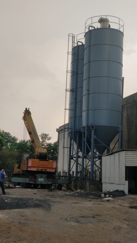 Cement Flat Bottom Fly Ash Silo, Storage Capacity: 100-150 ton