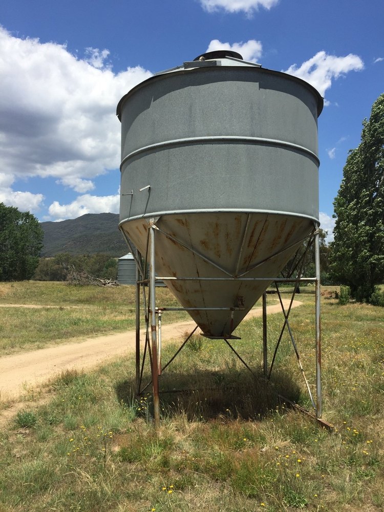 GI Grain Storage Silo, For Agriculture Crops, 30 Feet