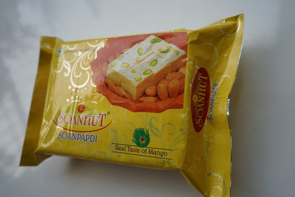 Pineapple Soanhut mango soanpapdi, Packaging Type: Plastic Pouch Container, Packaging Size: 200, 250 Grams