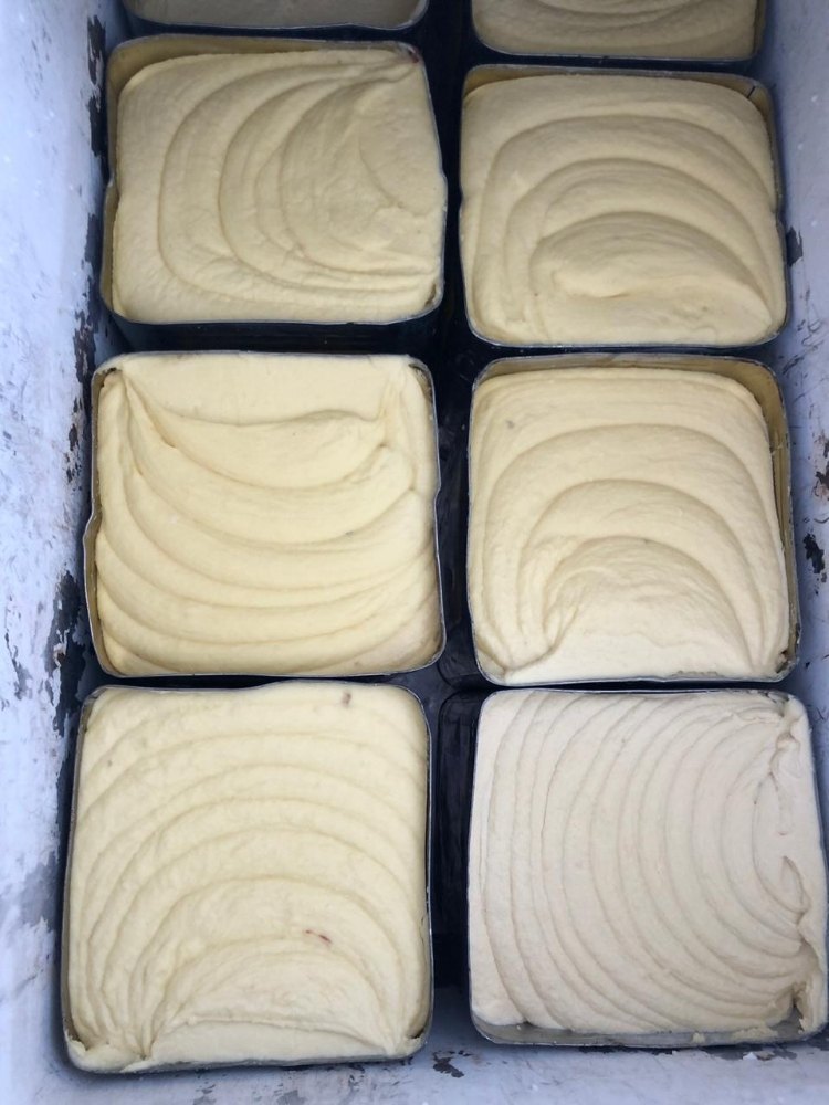 Radhakrishan suppliers Milk Sweet Khoya, Packaging Type: Packet, 20 kg